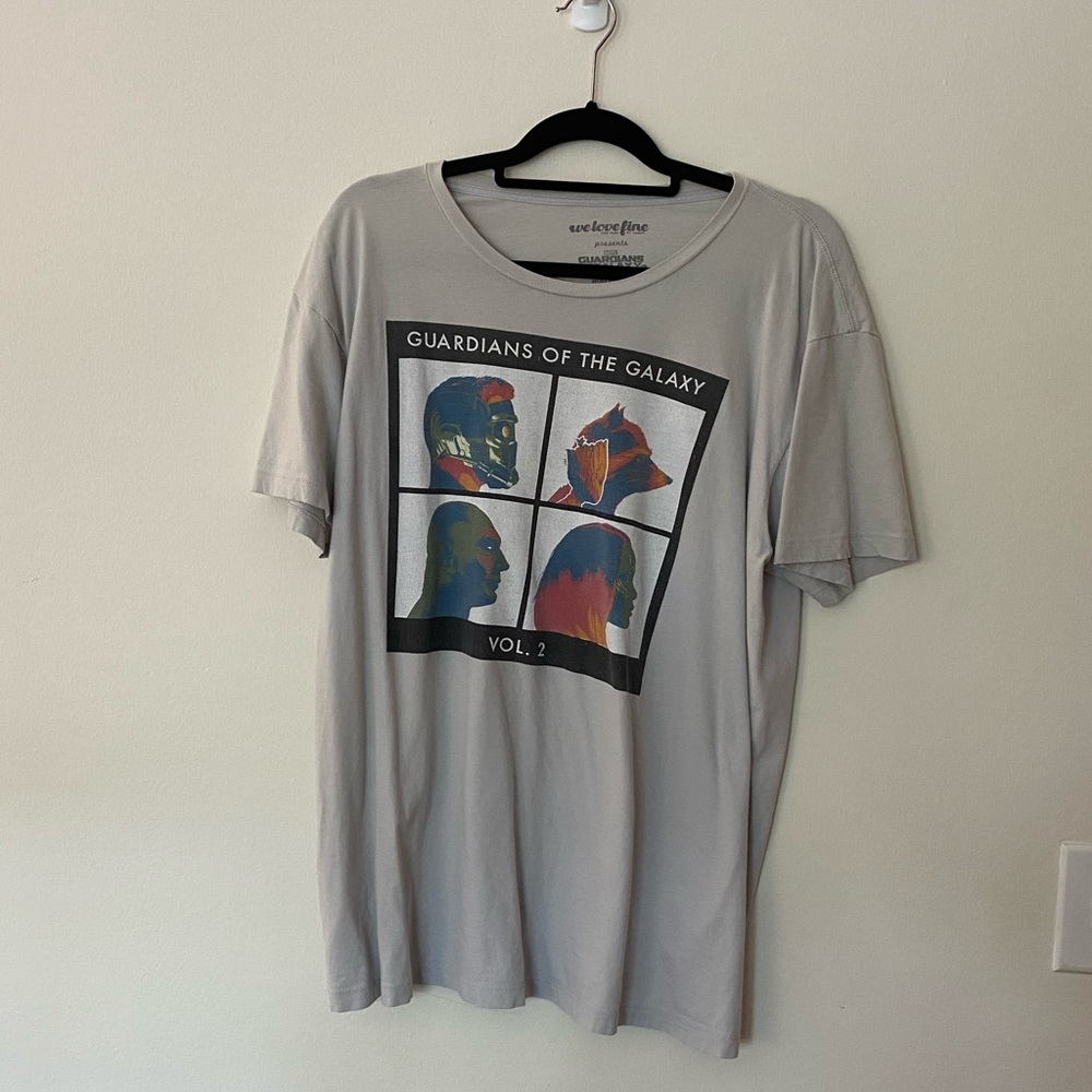 Guardians of the Galaxy XL tshirt.